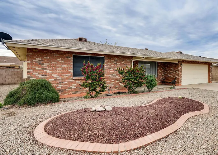 Close To Golf! 55-plus Snowbird Escape In Holiday home *